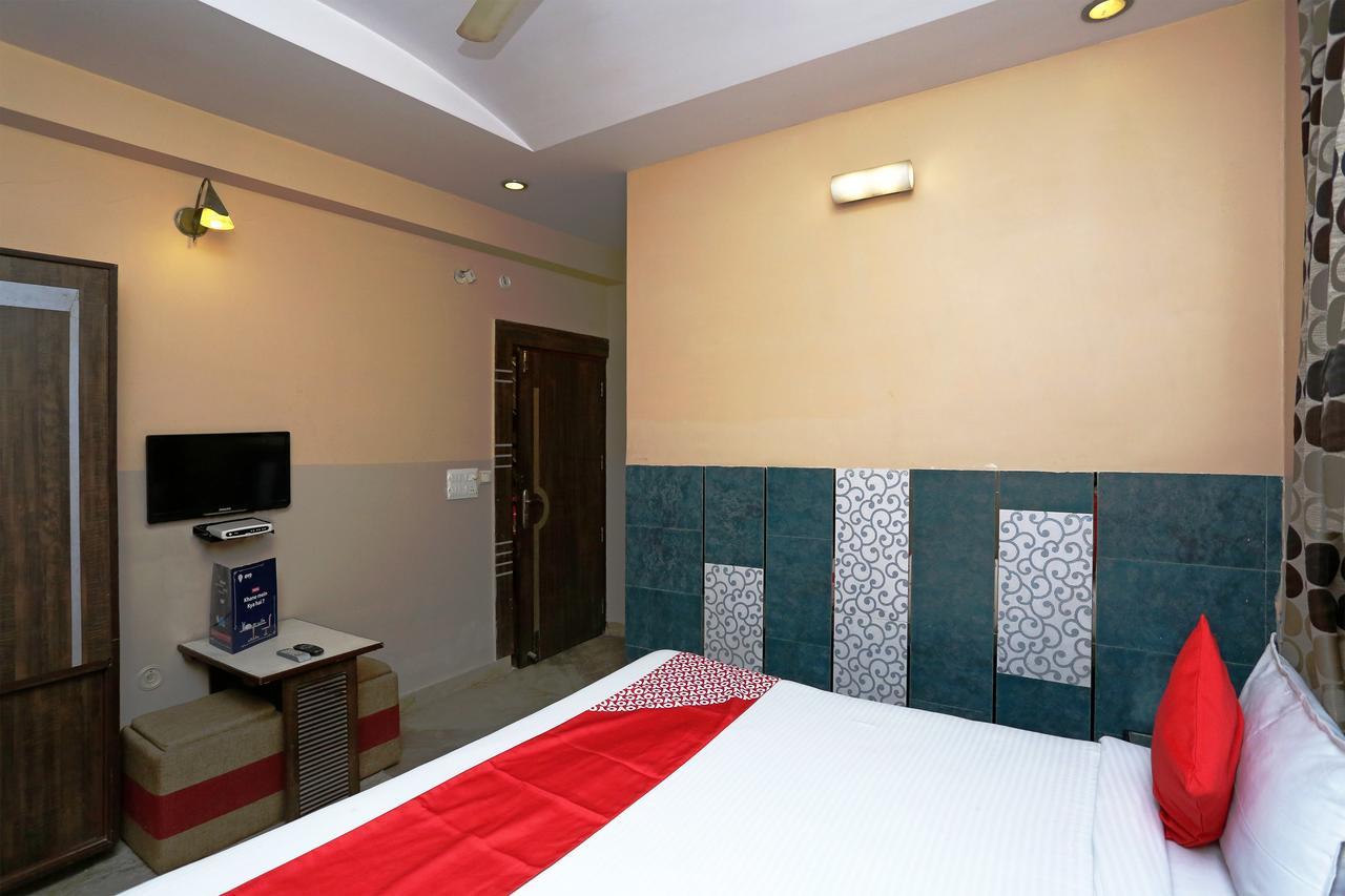 Sheel Gopal Vision Hotell Mathura Eksteriør bilde